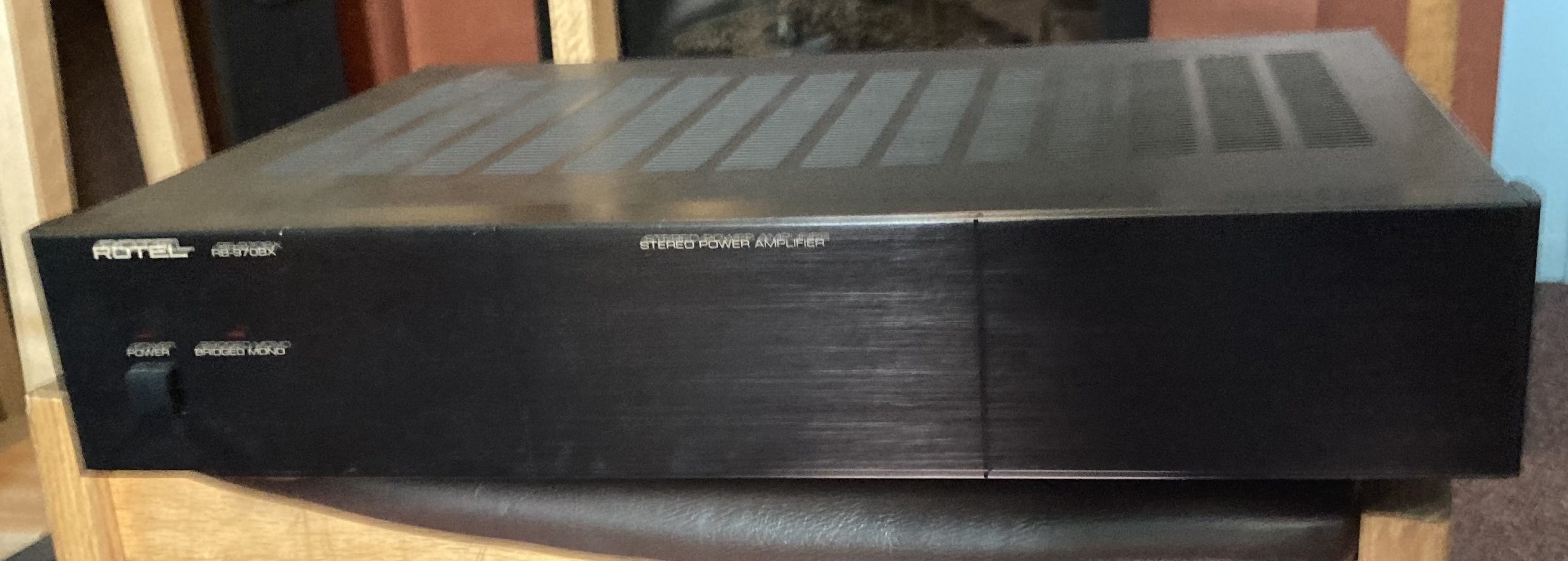 Rotel RB-970BX Power Amp