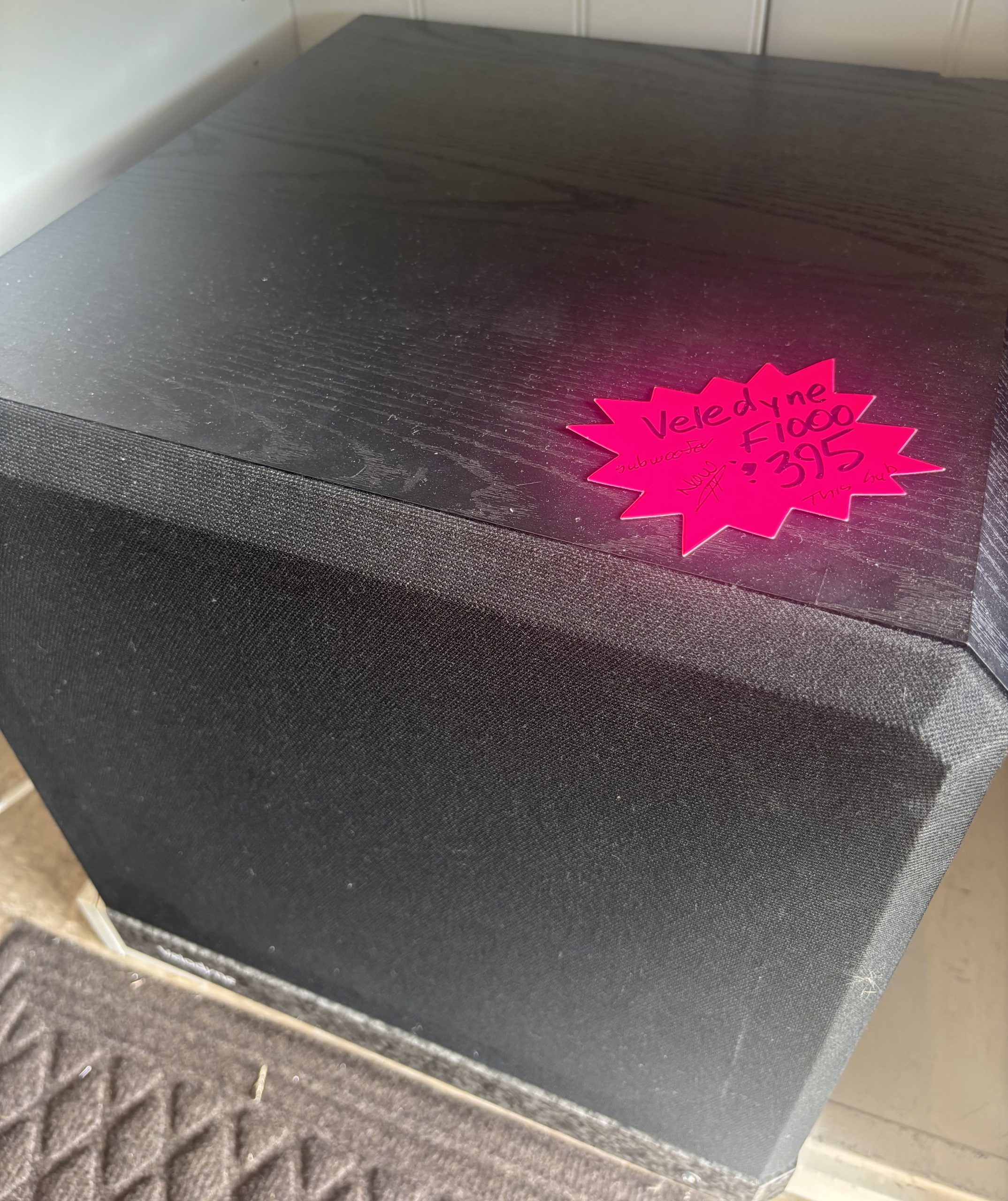 Velodyne F1000 Subwoofer